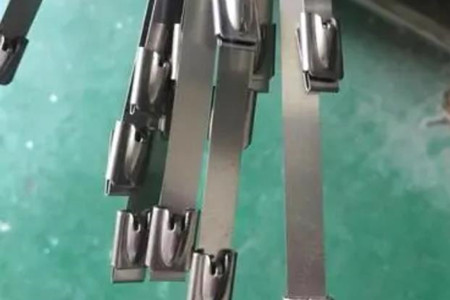 碳元素在不銹鋼扎帶中的重要性，你知道多少！